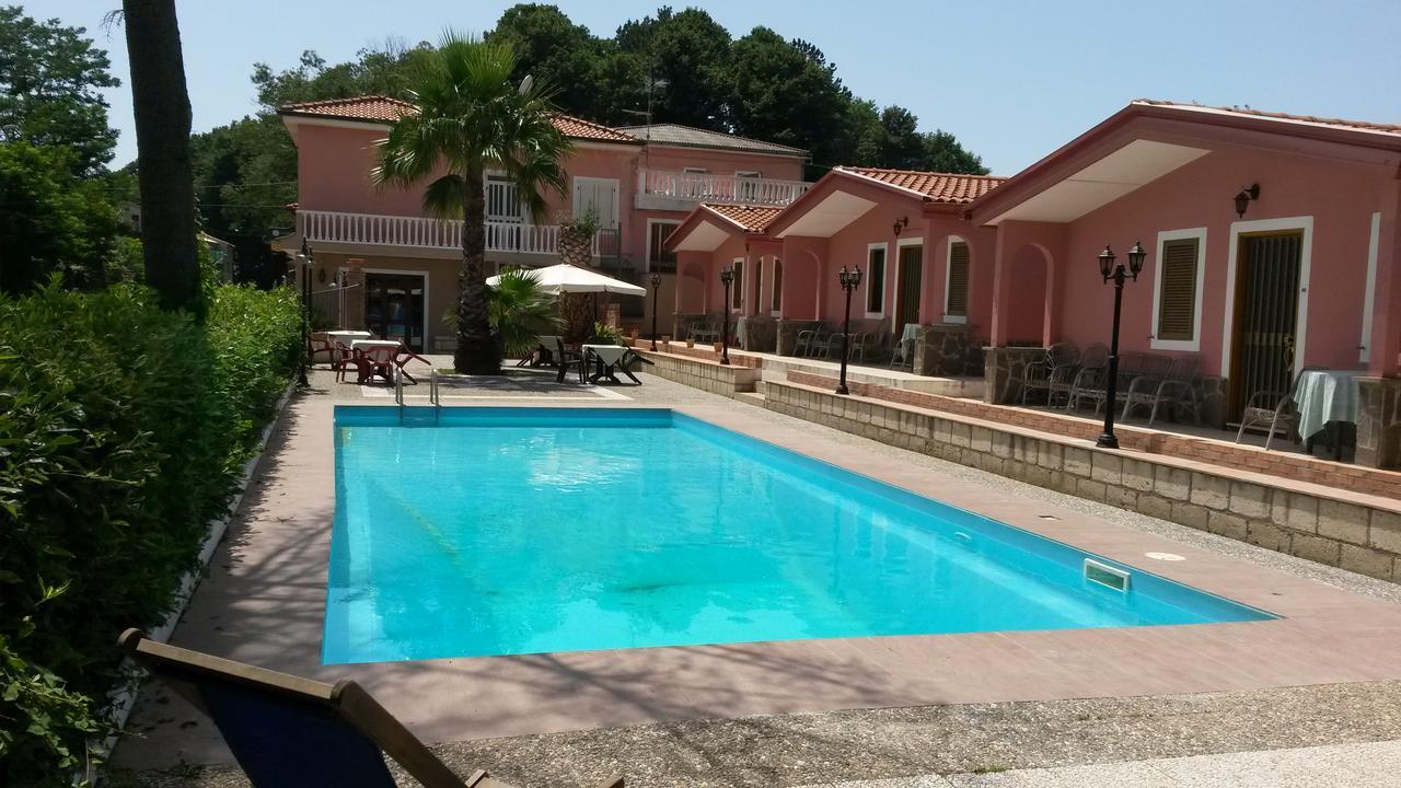 Hotel La Pineta Joppolo Eksteriør bilde